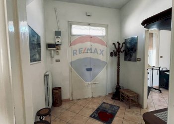 Hall / corridoio - Casa indipendente Via Roma
 
362, Stienta - foto 2