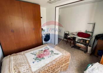 Camera / camera da letto - Casa indipendente Via Roma
 
362, Stienta - foto 15