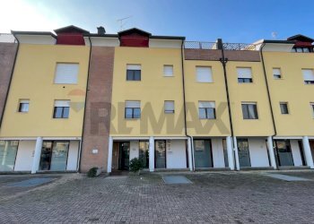 Edificio all\'aperto - Appartamento Via Giuseppe Fabbri
 
166, Ferrara - foto 27