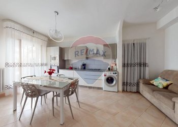 Sala da pranzo - Quadrilocale Via Tommaso Fiore
 
27, Mattinata - foto 3