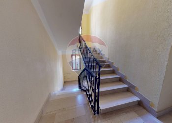 Scale - Quadrilocale Via Tommaso Fiore
 
27, Mattinata - foto 13