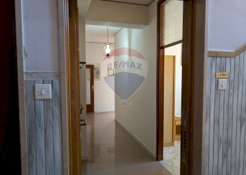 Hall / corridoio - Quadrilocale Via Alcide de Gasperi
 
4, Mattinata - foto 6