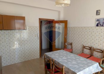 Cucina - Quadrilocale Via Alcide de Gasperi
 
4, Mattinata - foto 18