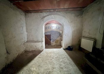 Stanza vuota - Casa indipendente Vico Seggio
 
Snc, Vairano Patenora - foto 17