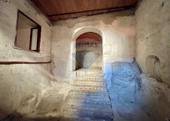 Stanza vuota - Casa indipendente Vico Seggio
 
Snc, Vairano Patenora - foto 20