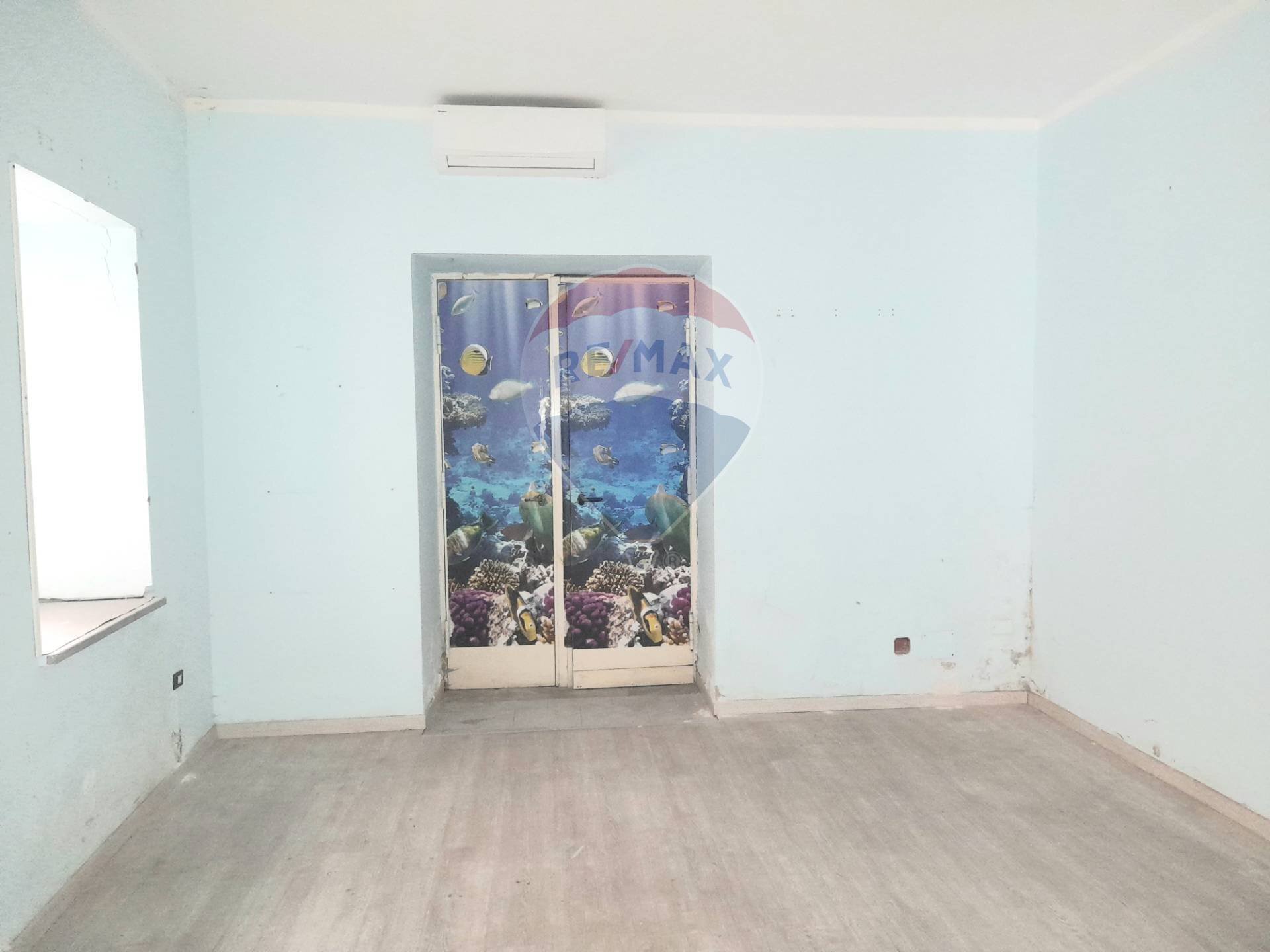 Stanza vuota - Negozio Trav.Cappuccini III, Pozzuoli - foto 3