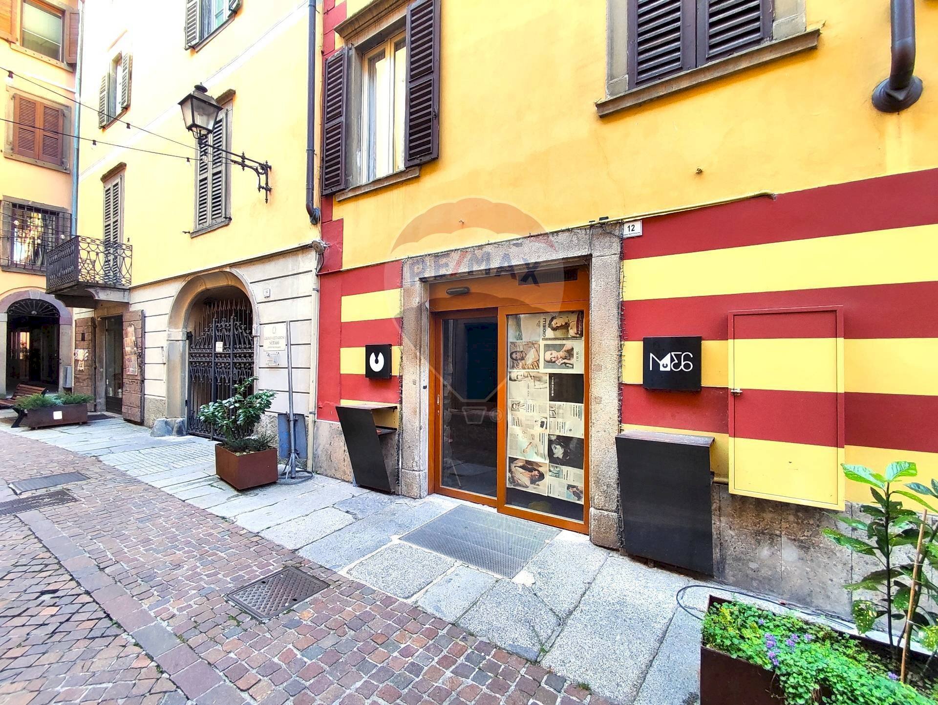 Edificio all\'aperto - Commercial Premises Breno - photo 3