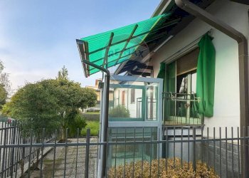 Terrazza - Casa semi indipendente VIA LUIGI SOTTINI
 
8, Cressa - foto 6