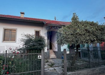 Casa all\'aperto - Casa semi indipendente VIA LUIGI SOTTINI
 
8, Cressa - foto 15