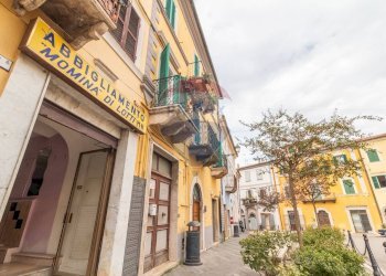 Edificio all\'aperto - Locale Commerciale Ischia di Castro - foto 1