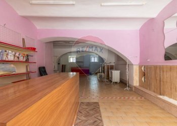 Hall / corridoio - Locale Commerciale Ischia di Castro - foto 7