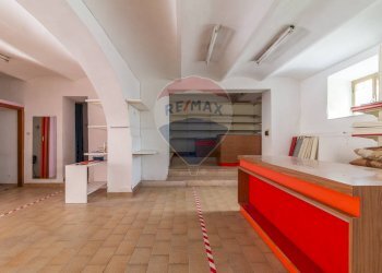 Cucina - Locale Commerciale Ischia di Castro - foto 9