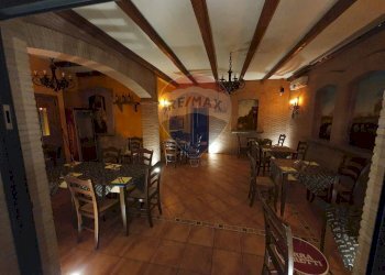 Sala da pranzo - Shop via delle salvinie
7, Roma - photo 7