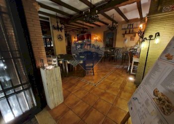 Sala da pranzo - Shop via delle salvinie
7, Roma - photo 9