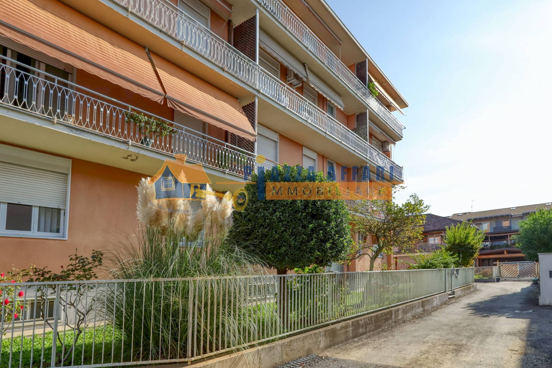 Foto 1 - Trilocale via Volta
 
114, Oggiona con Santo Stefano - foto 1