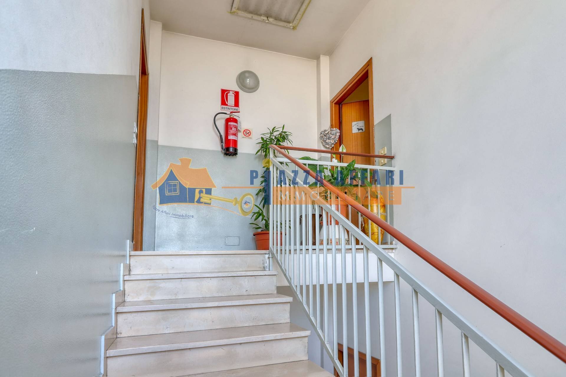 Foto 3 - Trilocale via Volta
 
114, Oggiona con Santo Stefano - foto 3