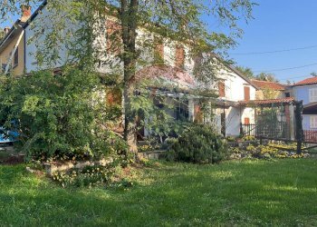 villa - Villa Poggio - Pornenzo
 
227, Montecalvo Versiggia - photo 2