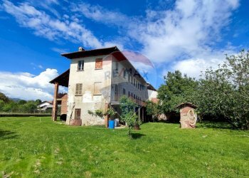 Casa all\'aperto - Casa indipendente Via Gramsci
 
11, Prato Sesia - foto 4