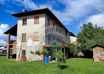 Casa all\'aperto - Casa indipendente Via Gramsci
 
11, Prato Sesia - foto 5