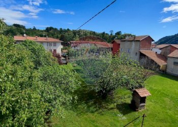 Giardino - Casa indipendente Via Gramsci
 
11, Prato Sesia - foto 11