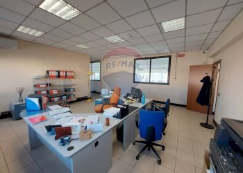 Ufficio - Capannone cardano
 
34, Fidenza - foto 23