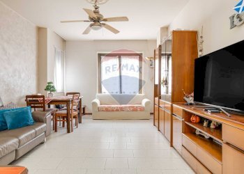 Sala da pranzo - Trilocale Viale Pirandello
 
26, Busto Arsizio - foto 2