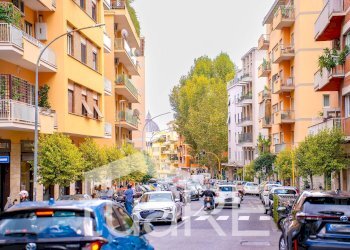 Foto 2 - Three-room apartment Via Ugo De Carolis, Roma - photo 2