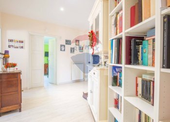 Hall / corridoio - Casa semi indipendente Via Filippo Cuggiani
 
5, Fiumicino - foto 28