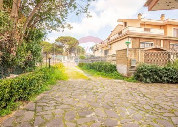 Casa all\'aperto - Casa semi indipendente Via Filippo Cuggiani
 
5, Fiumicino - foto 59