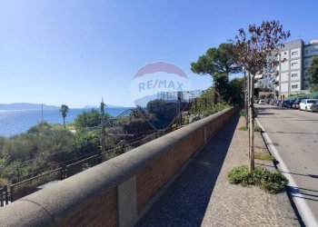 Balcone - Quadrilocale Via Vincenzo Gambardella, Torre Annunziata - foto 7