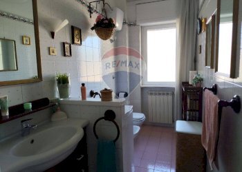 Bagno - Quadrilocale Via Vincenzo Gambardella, Torre Annunziata - foto 37