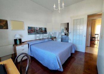 Camera / camera da letto - Quadrilocale Via Vincenzo Gambardella, Torre Annunziata - foto 42