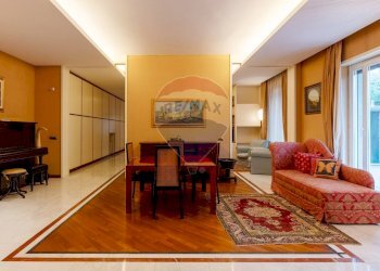 Foto 17 - Apartment Via Raffaele Morghen
 
41, Napoli - photo 16