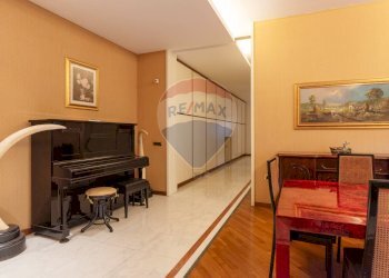 Foto 19 - Apartment Via Raffaele Morghen
 
41, Napoli - photo 18