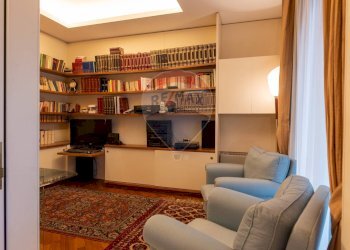 Foto 21 - Apartment Via Raffaele Morghen
 
41, Napoli - photo 20