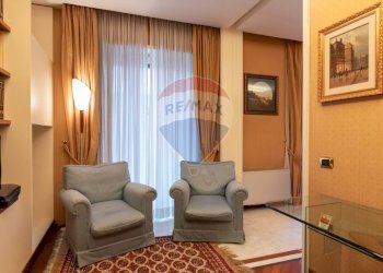 Foto 23 - Apartment Via Raffaele Morghen
 
41, Napoli - photo 22