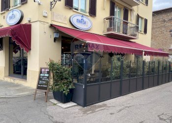 Edificio all\'aperto - Cafeteria - Cold Bar Via Bacchini
 
44, Fidenza - photo 2