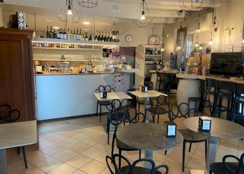 Cucina - Cafeteria - Cold Bar Via Bacchini
 
44, Fidenza - photo 11