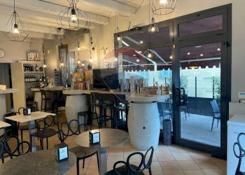 Cucina - Cafeteria - Cold Bar Via Bacchini
 
44, Fidenza - photo 12