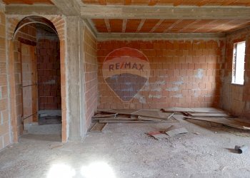 Stanza vuota - Casa indipendente Santi Cosma e Damiano - foto 6