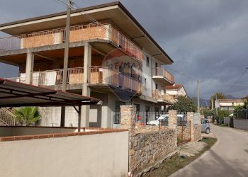 Edificio all\'aperto - Casa indipendente Santi Cosma e Damiano - foto 18