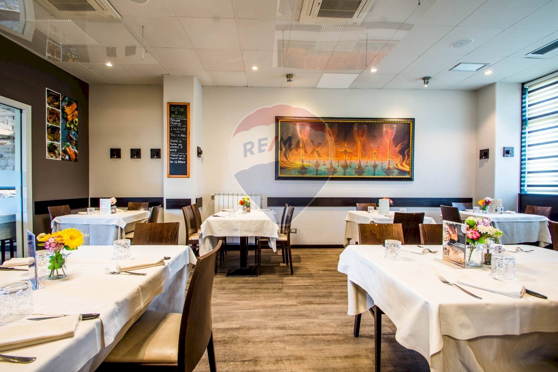 Sala da pranzo - Locale Commerciale Dormelletto - foto 1