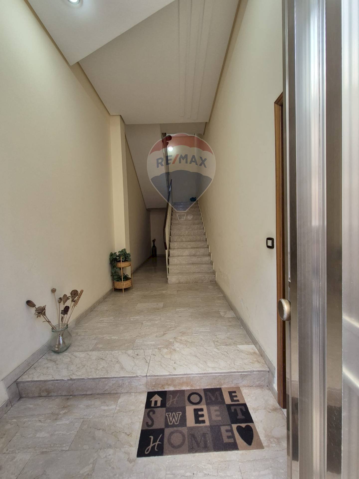 Hall / corridoio - Apartment via G. Di Modica, Vittoria - photo 2