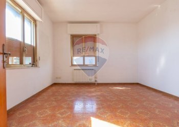 Stanza vuota - Villa Via Alfonso Della Valle
 
20, Cepagatti - foto 12
