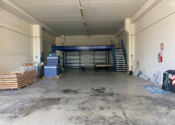 Foto 4 - Attività Commerciale Via Salvo d'Acquisto
 
35, Pontedera - foto 4