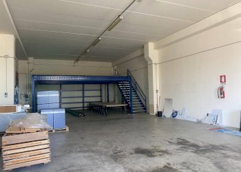 Foto 6 - Attività Commerciale Via Salvo d'Acquisto
 
35, Pontedera - foto 6