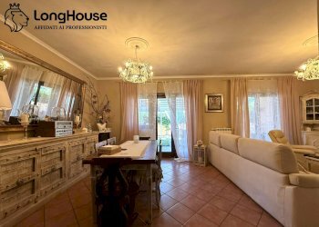 Foto 12 - Quadrilocale via degli agrifogli
 
3, Rocca di Papa - foto 12