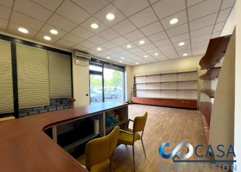 Foto 4 - Locale Commerciale Via Jacopo Sannazzaro
76, Roma - foto 4