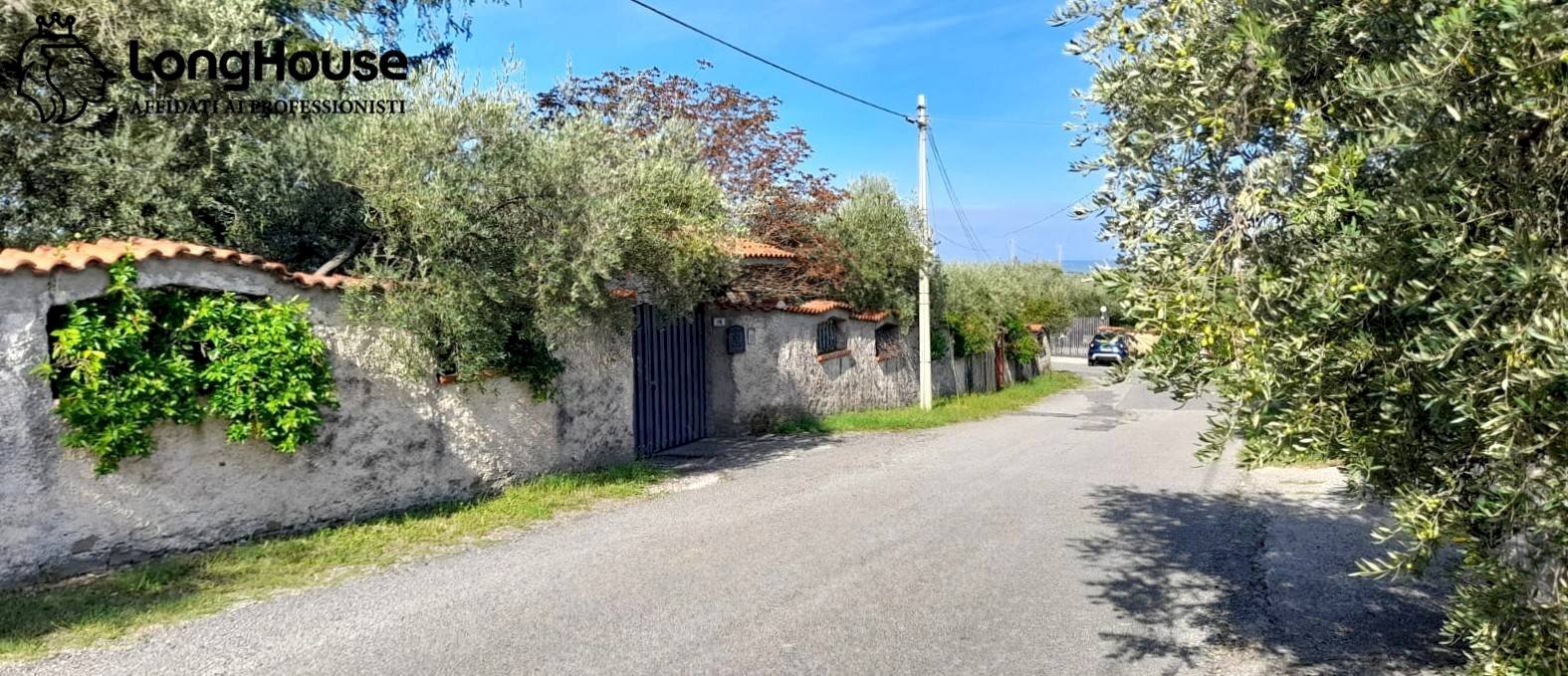 Foto 1 - Villa via dell'uliveto
 
19, Palombara Sabina - foto 1