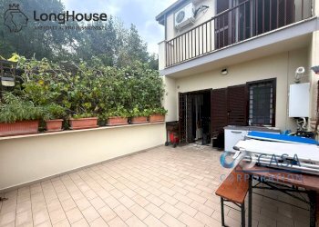 Foto 1 - Villa a Schiera Via delle Mimose
 
9, Fonte Nuova - foto 1